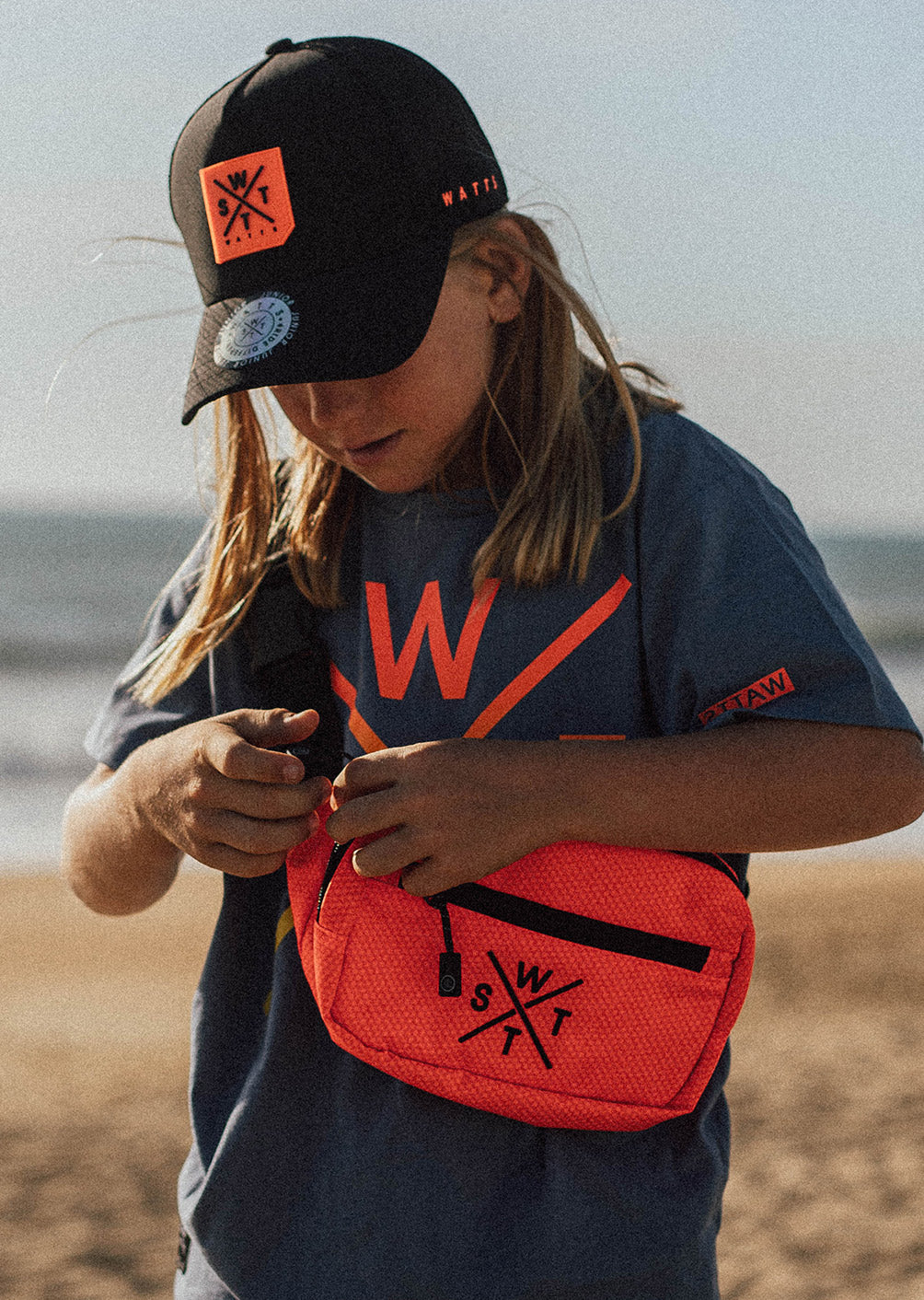 Desert Bag - Fluorescent Orange Carbon