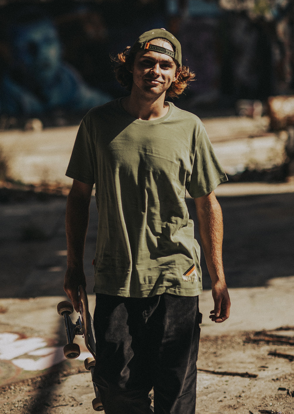 Follow T-shirt - Olive