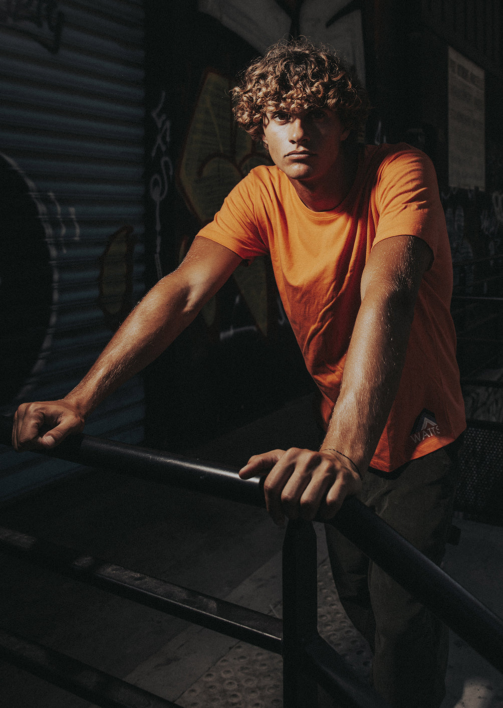 T-shirt Follow - Fluorescent Orange