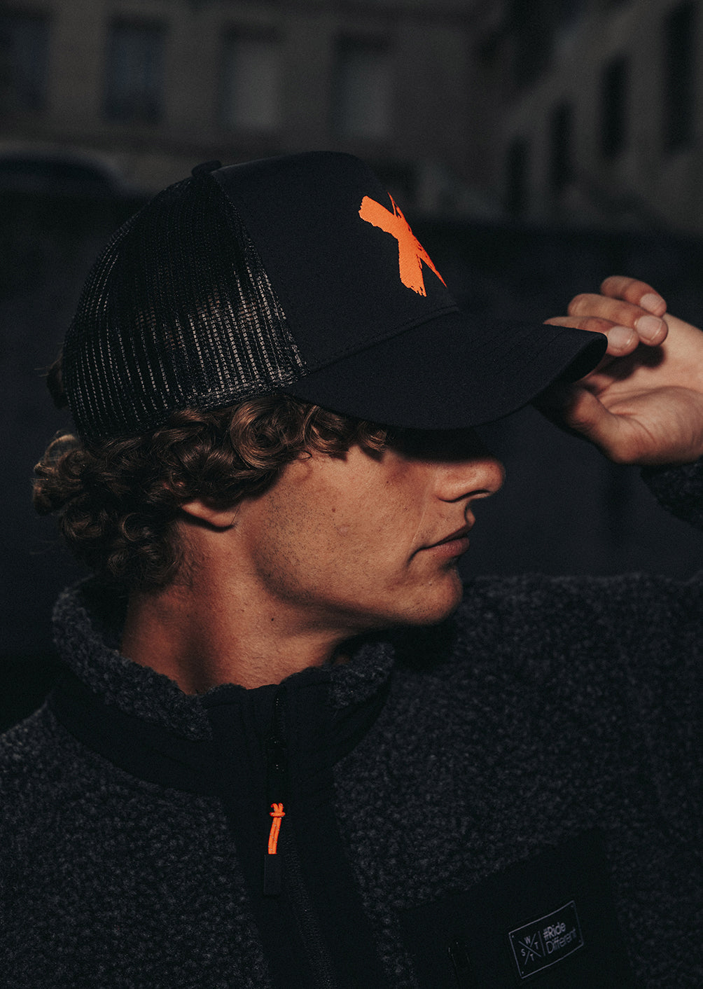 Spectre Cap - Black / Neon Orange