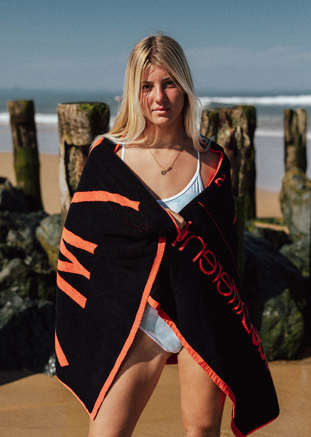 Wipe Bath Towel - Fluorescent Orange / Black