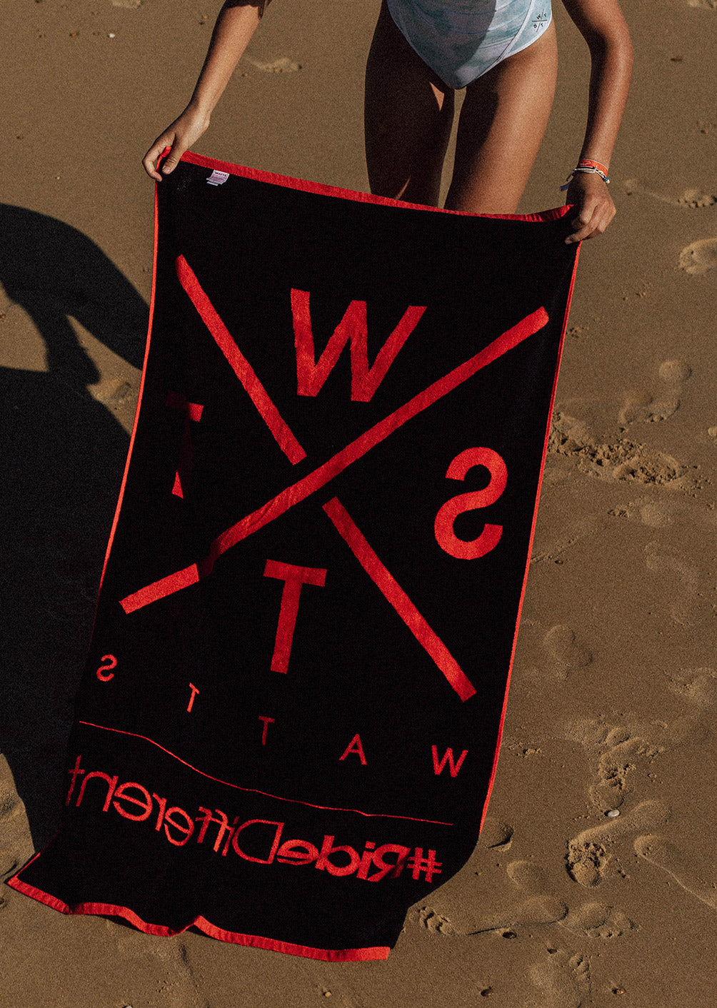 Wipe Bath Towel - Fluorescent Orange / Black