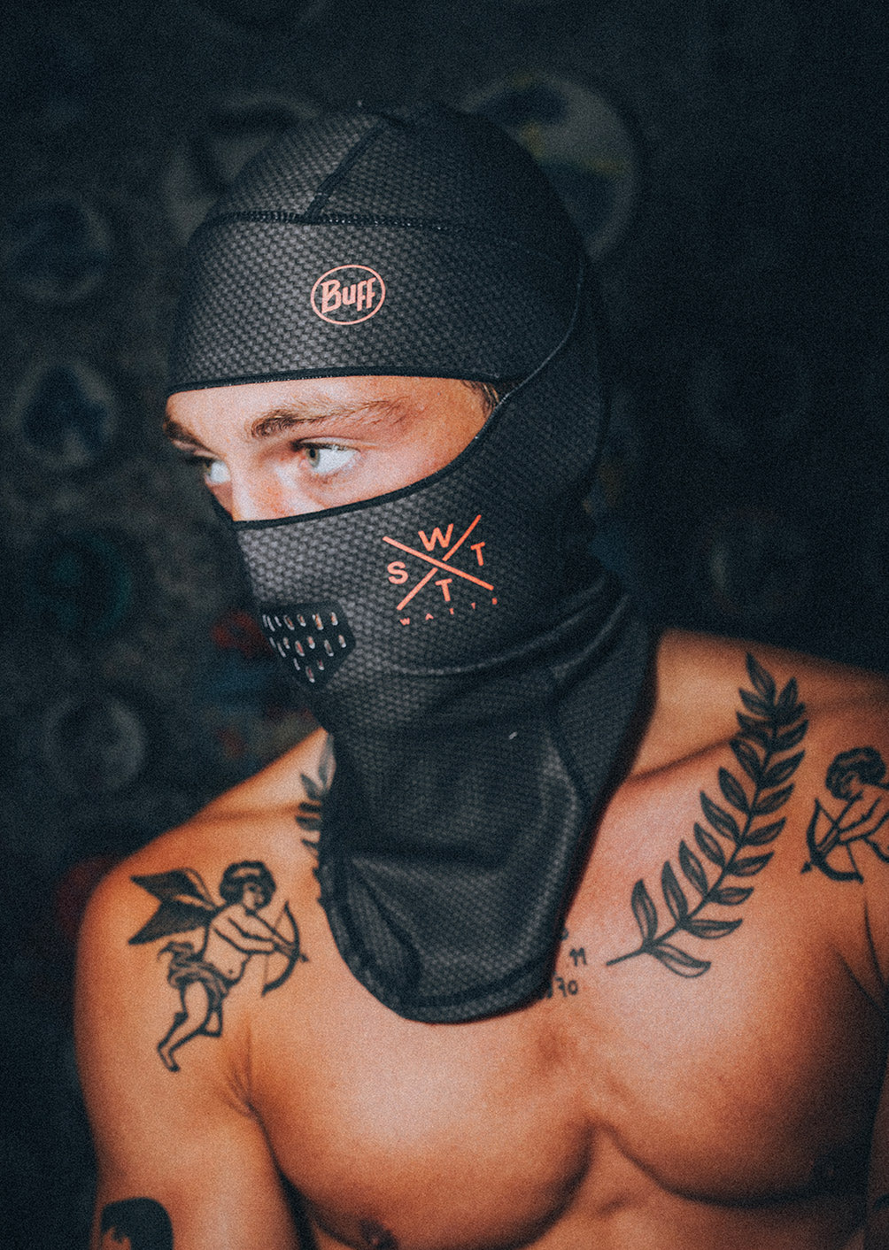 Wolf Balaclava - Dark Carbon Grey