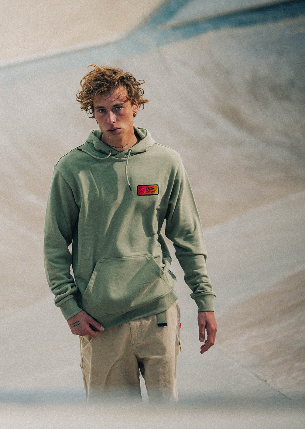Sweat à capuche XMission - Olive