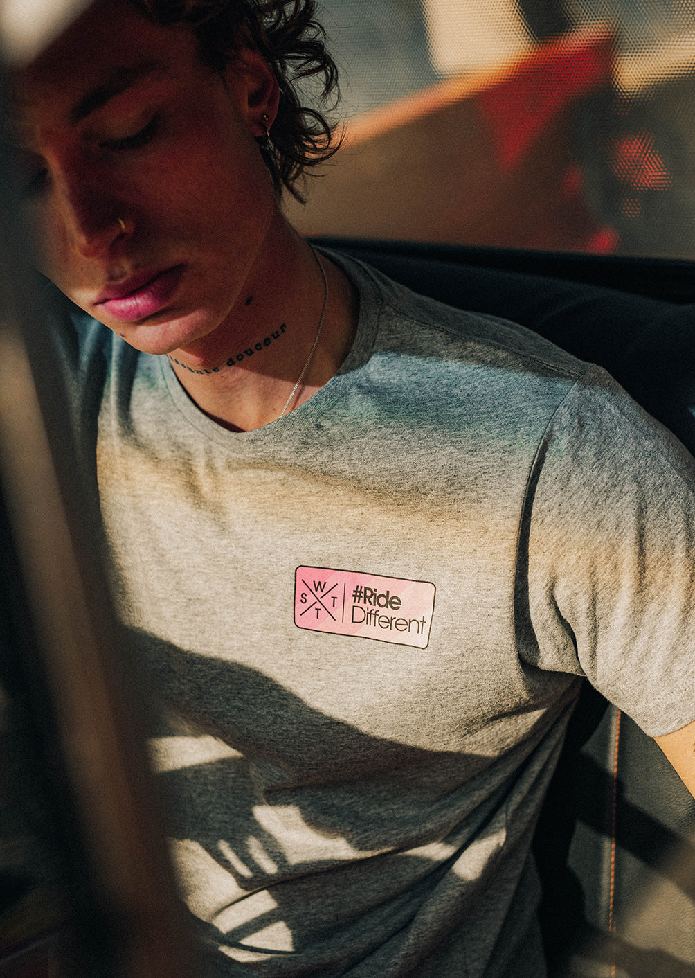 T-Shirt XVibes – Mittelgroß, Nebelgrau