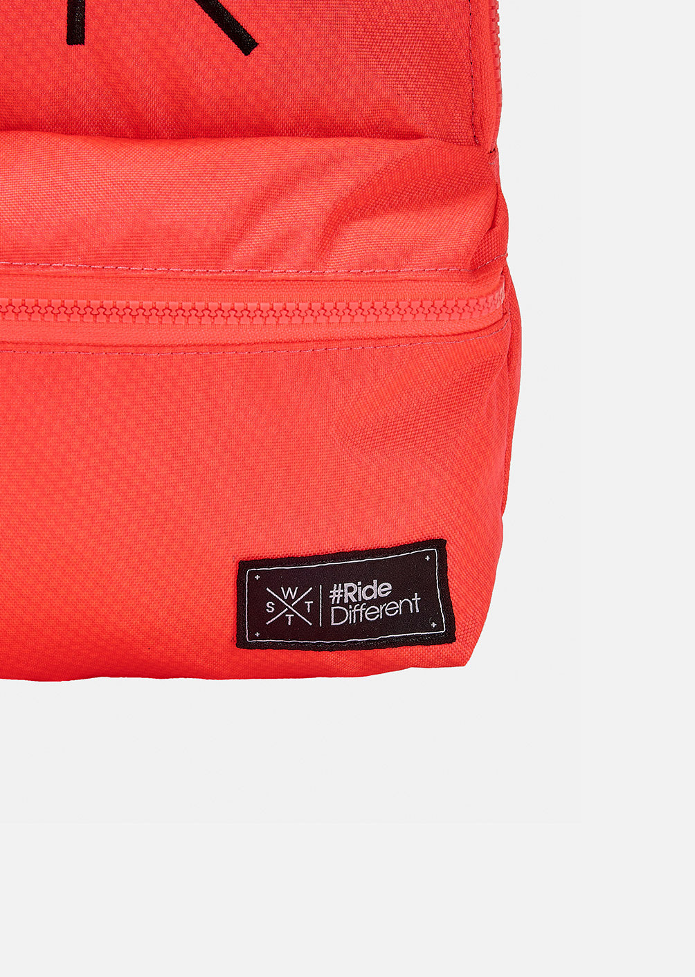 Small Jawsone backpack - Neon Carbon Pink