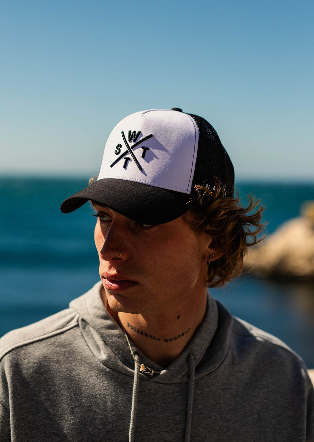 Cap R-Tribe – Mix White & Black