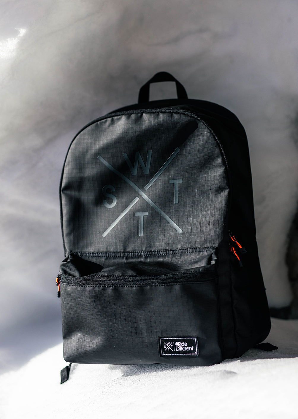 Large R-Pack backpack - Black